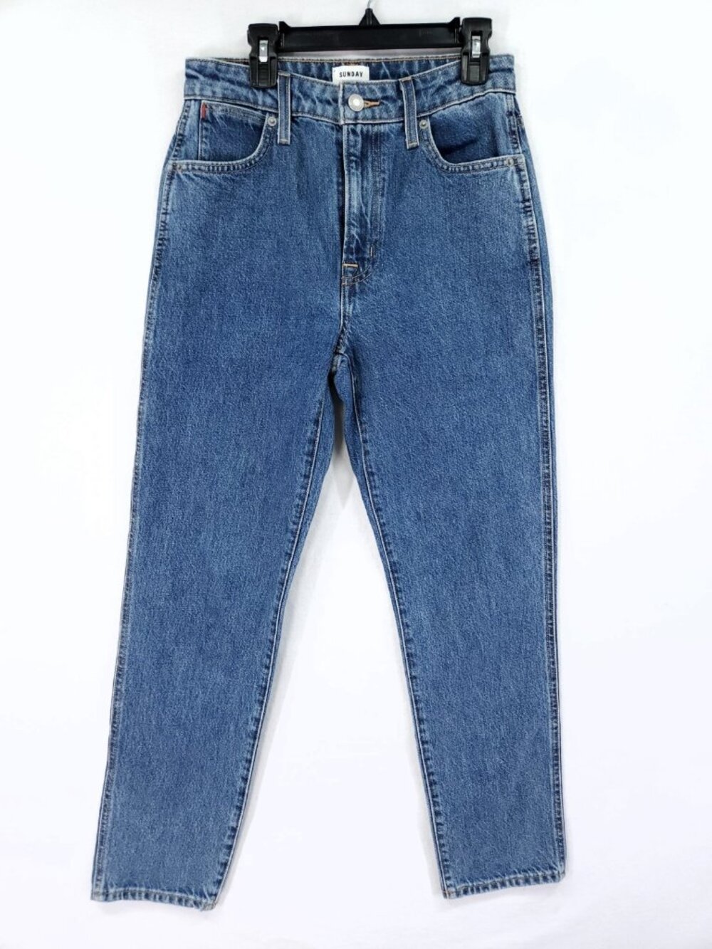 Aritzia Sunday Best High Waisted Tapered Mom Jeans 2 (26x27) Medium Blue Wash